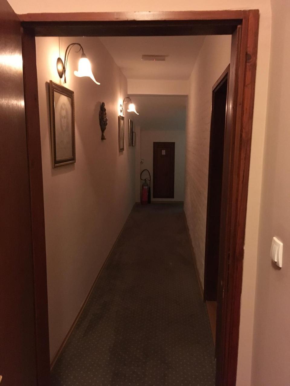 Guest House Prenociste Piccolina ซอมโบร์ ภายนอก รูปภาพ